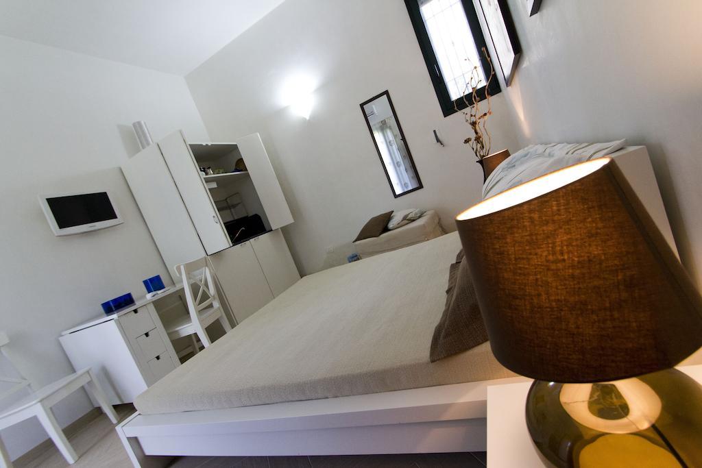 B&B Neptunia Fronte Mare Torre Specchia Ruggeri Quarto foto