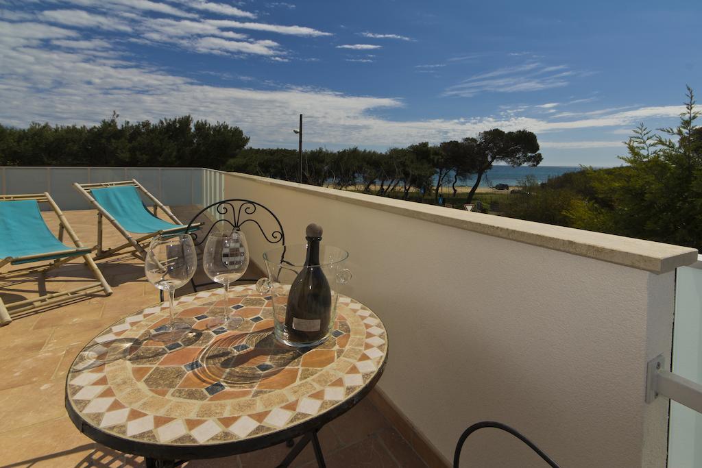 B&B Neptunia Fronte Mare Torre Specchia Ruggeri Quarto foto