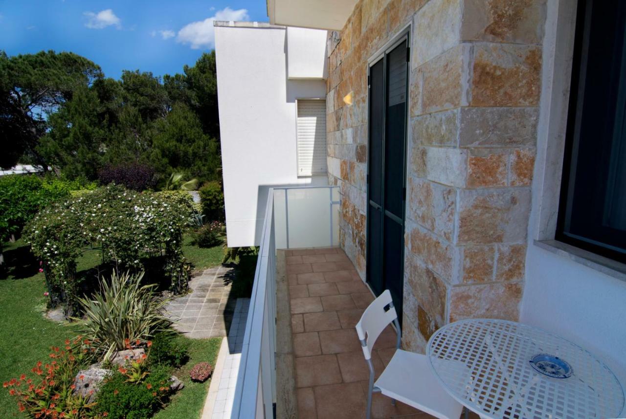 B&B Neptunia Fronte Mare Torre Specchia Ruggeri Exterior foto
